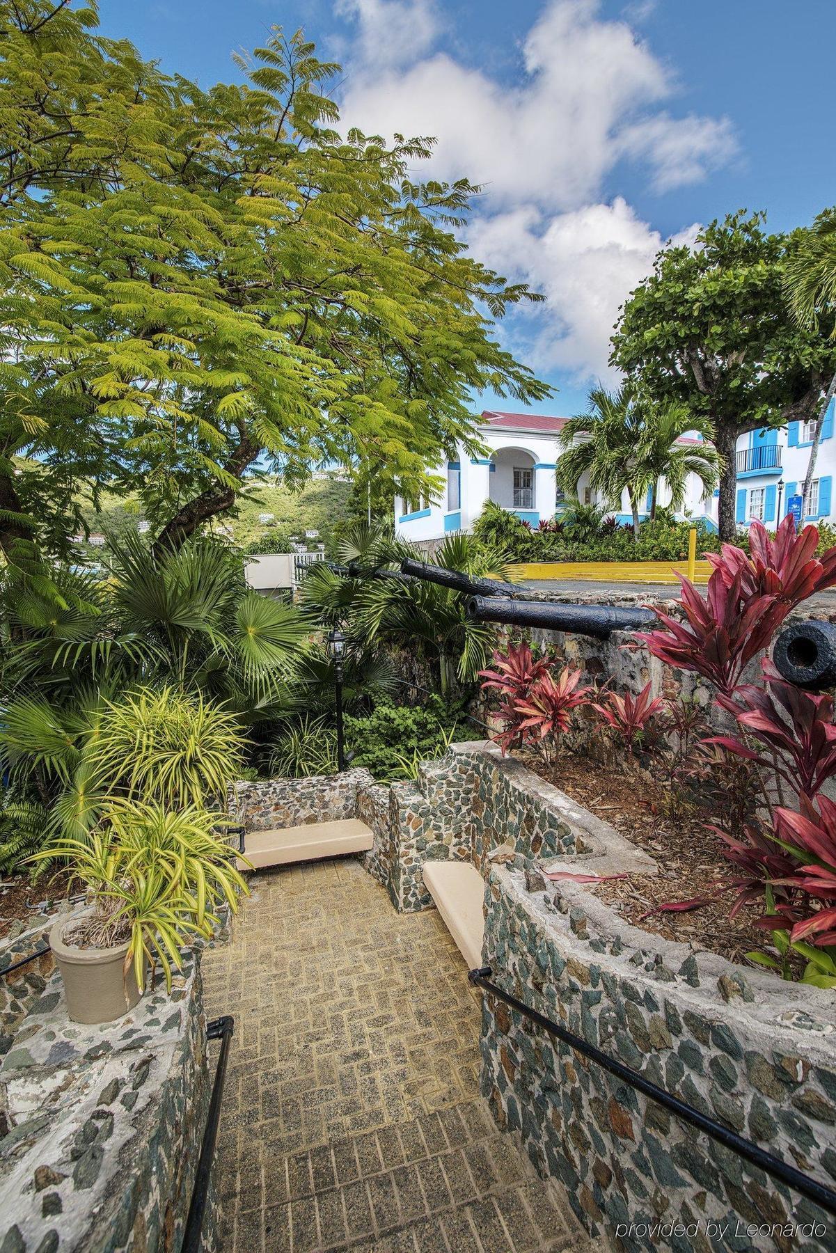 Castle Villas At Bluebeards Charlotte Amalie Exterior photo