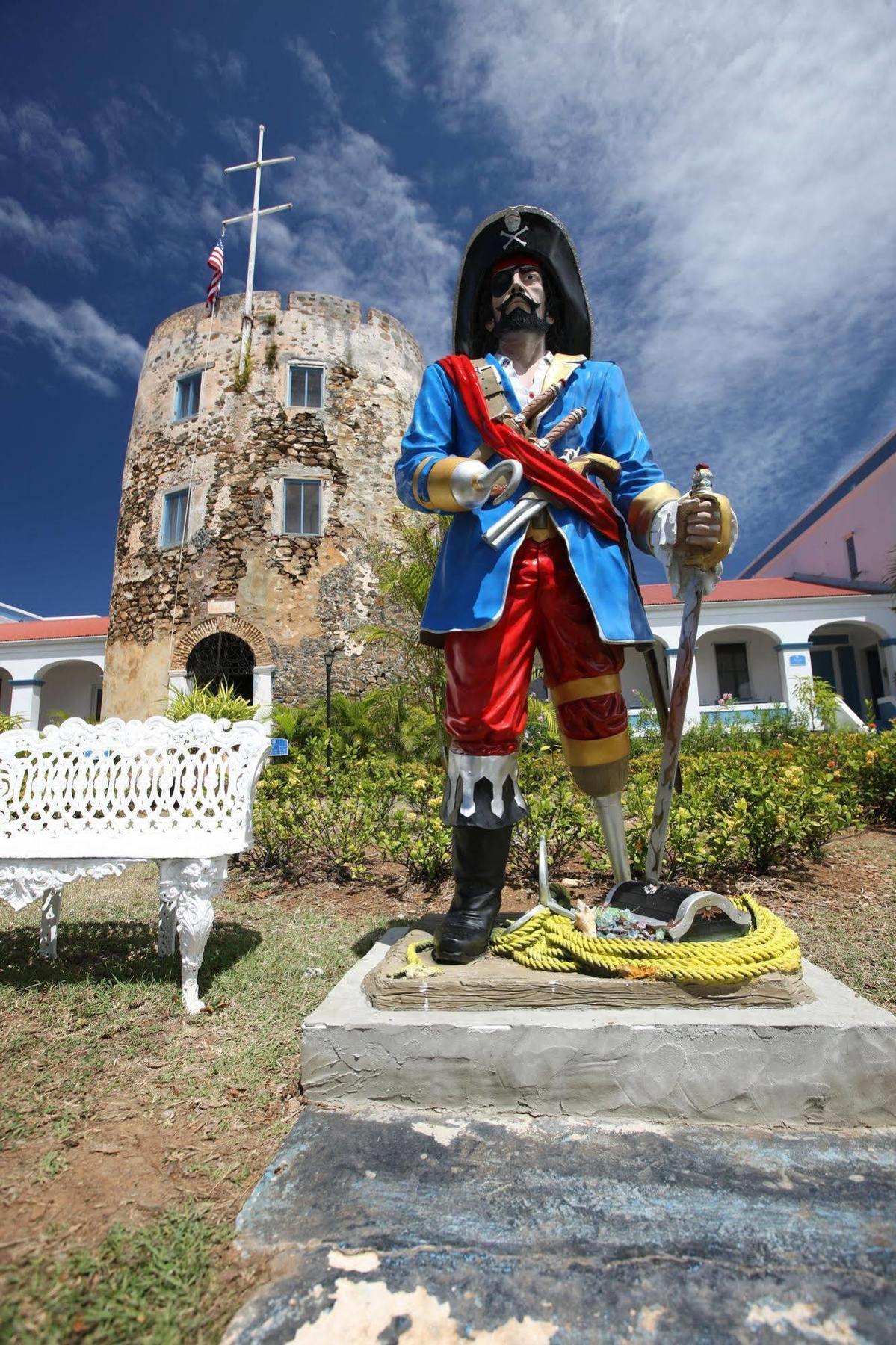 Castle Villas At Bluebeards Charlotte Amalie Exterior photo